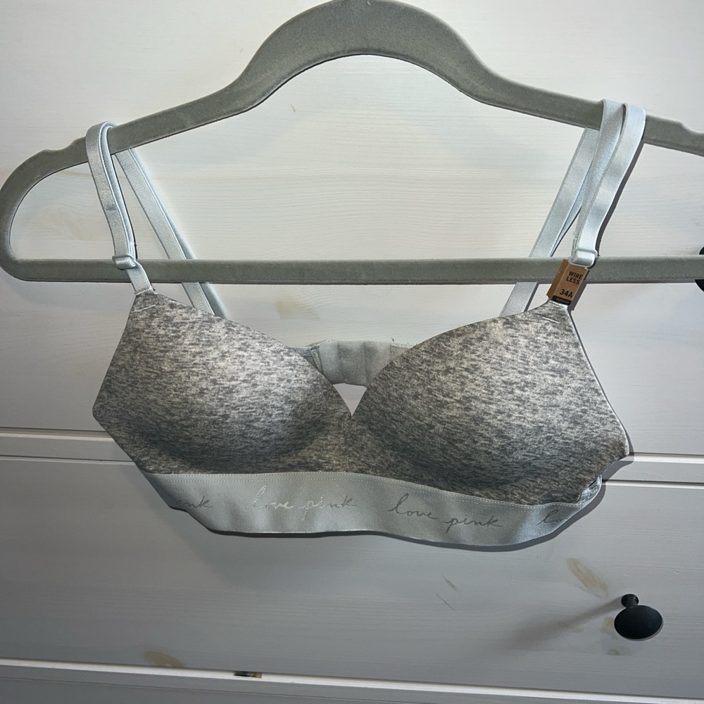 PINK Victoria's Secret Gray Lace Bra with Underwire Support